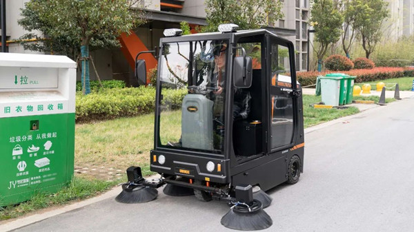 車間使用的掃地機(jī)都有哪些功能呢？